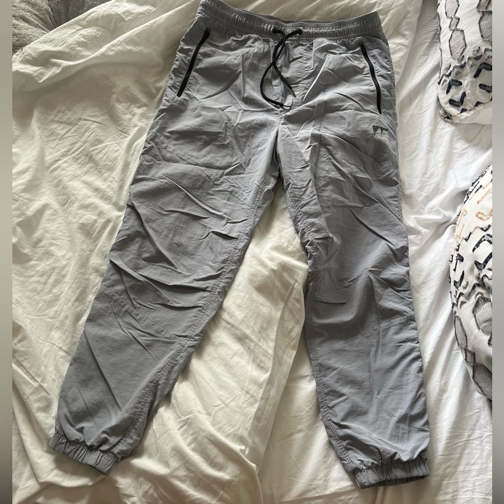 American Eagle Gray Joggers